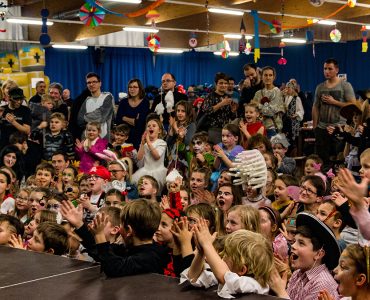 comedie musicale enfants spectacle incontournable
